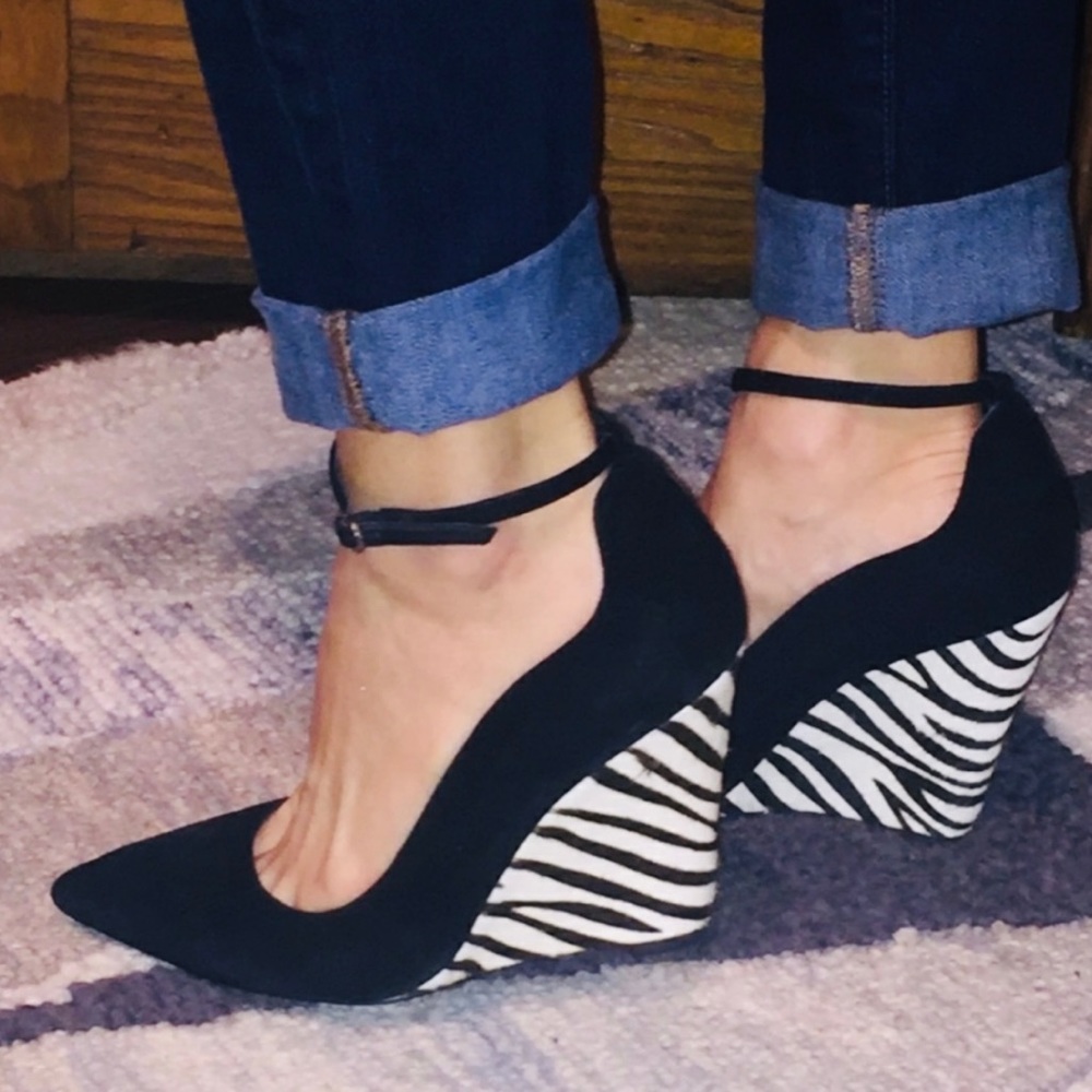 LEVITY - WEDGES - Picture 2 of 8